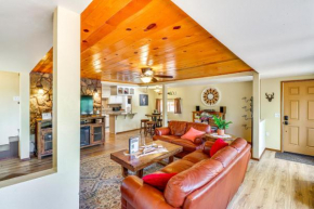 Pet-Friendly Show Low Cabin with Fire Pit!